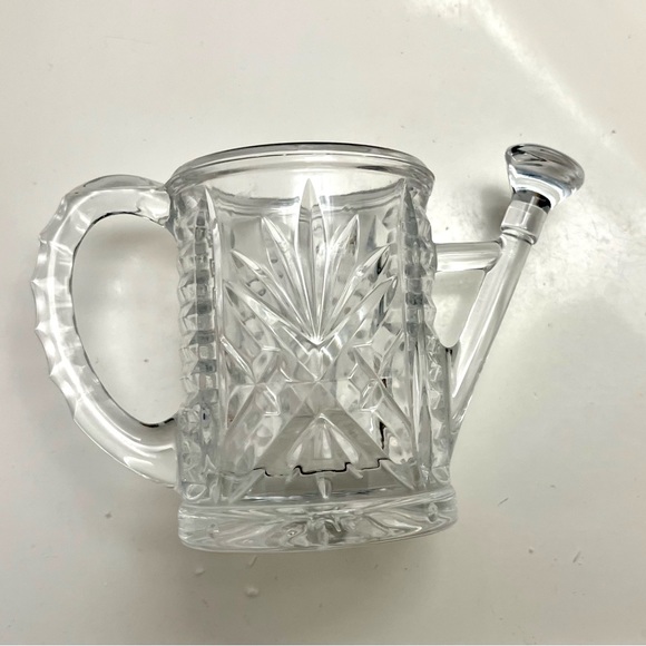 Crystal watering can tooth pick holder - Picture 2 of 3